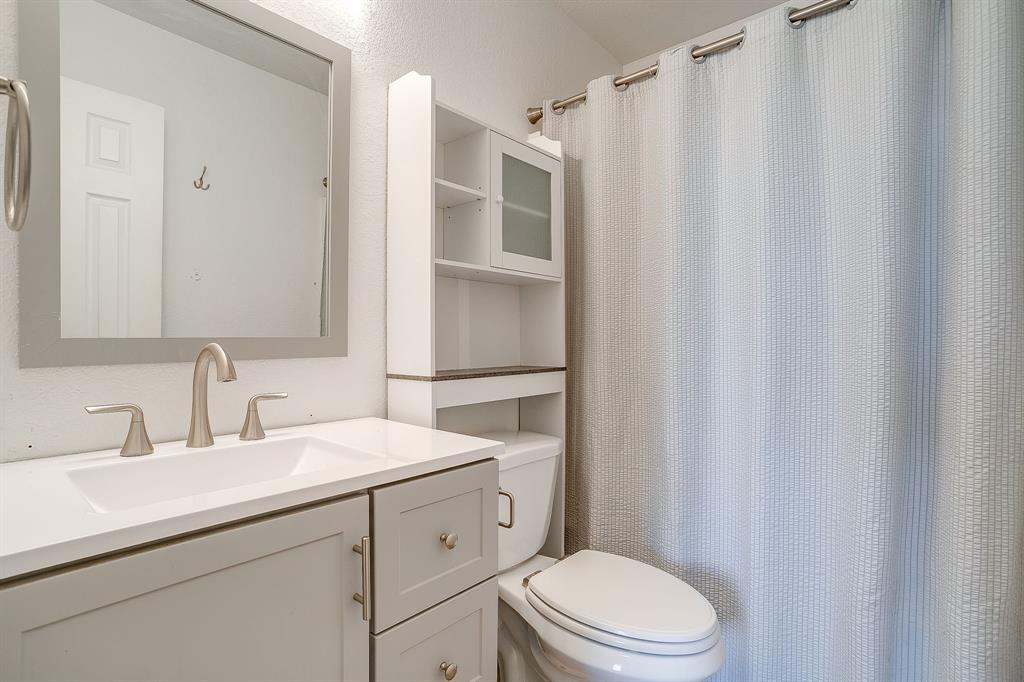 1000 County Road 1105 Rio Vista, TX 76093 - Photo 18 of 30