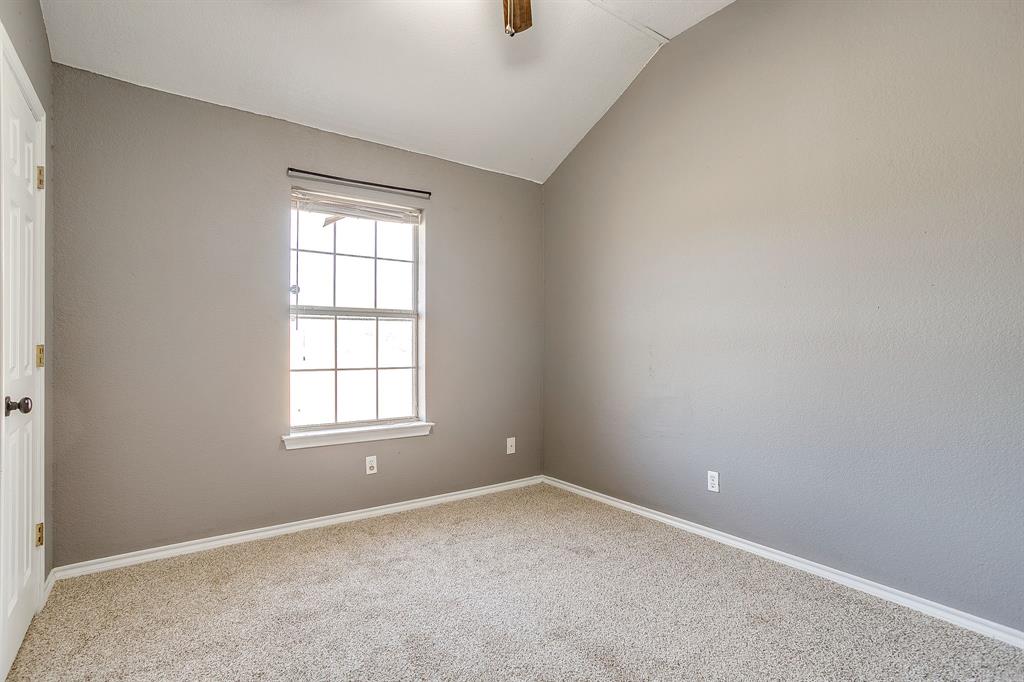 1000 County Road 1105 Rio Vista, TX 76093 - Photo 19 of 30