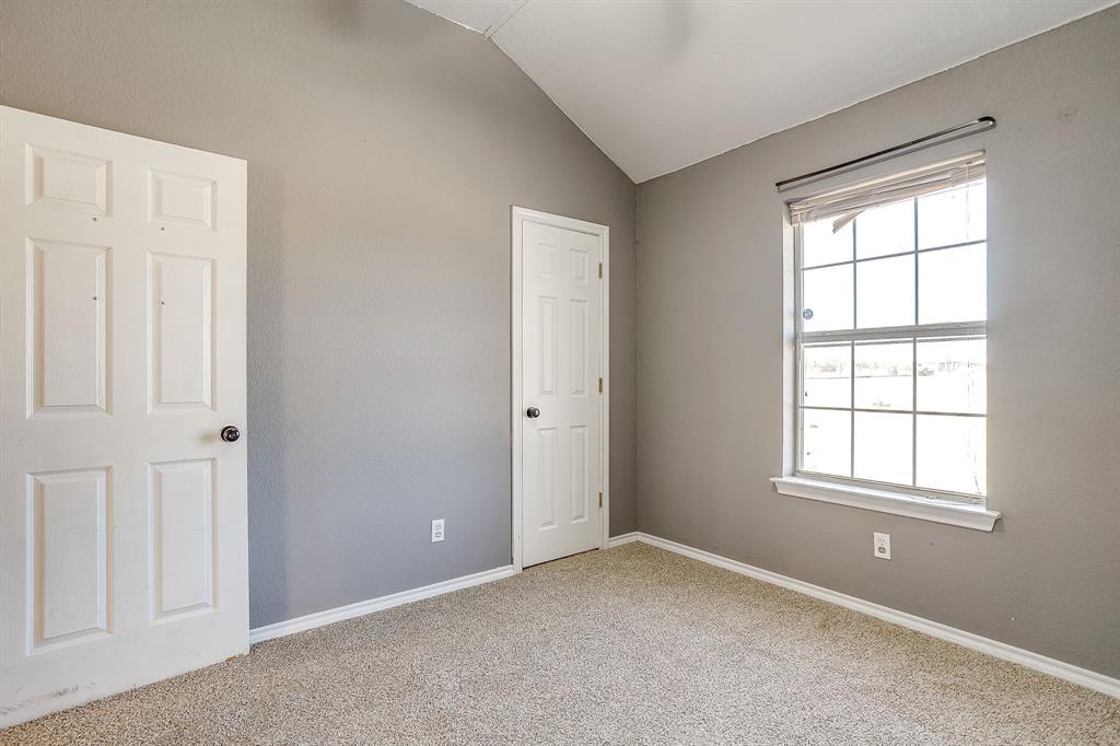 1000 County Road 1105 Rio Vista, TX 76093 - Photo 20 of 30