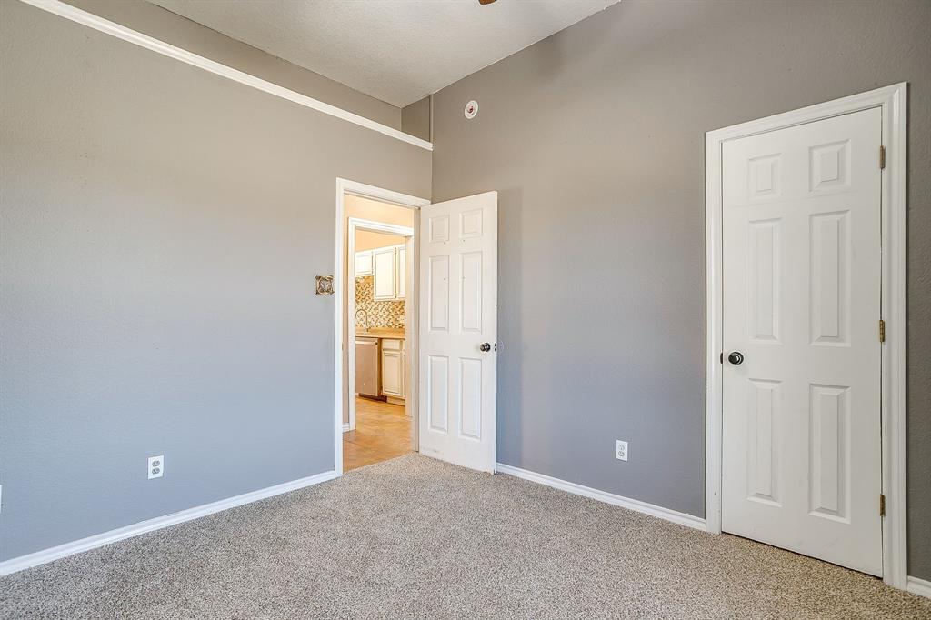 1000 County Road 1105 Rio Vista, TX 76093 - Photo 21 of 30