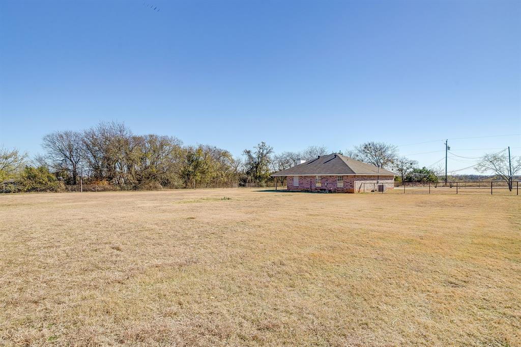 1000 County Road 1105 Rio Vista, TX 76093 - Photo 28 of 30