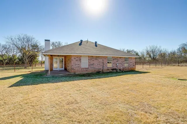 $289,900 | 1000 County Road 1105, Rio Vista, TX 76093