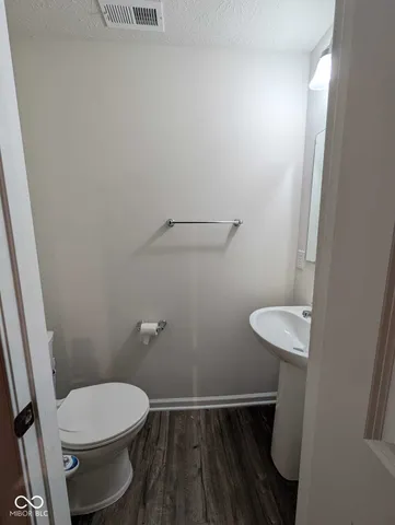 $2,450 | 128 Traditions Pass, Greenwood, IN 46143