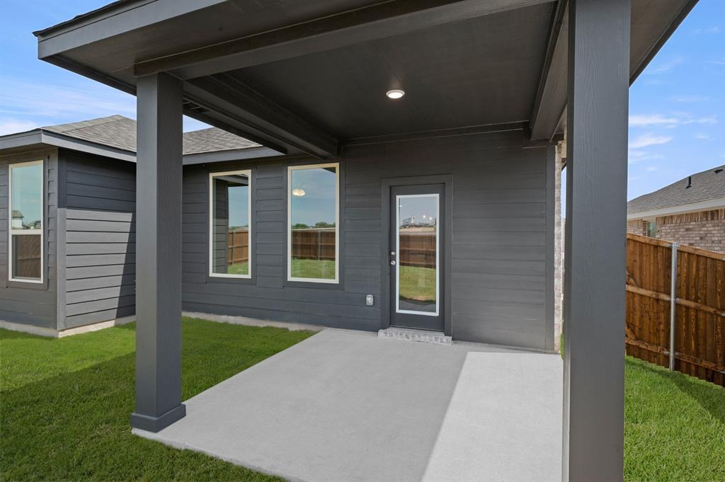 3113 Hawkview Drive Cleburne, TX 76031 - Photo 27 of 27 3113 Hawkview- Back-3