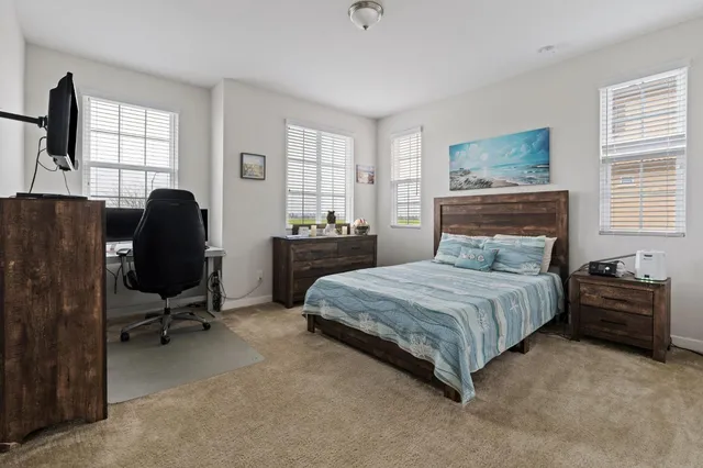 $410,000 | 5301 East Commerce Way, Unit 76101, Sacramento, CA 95835