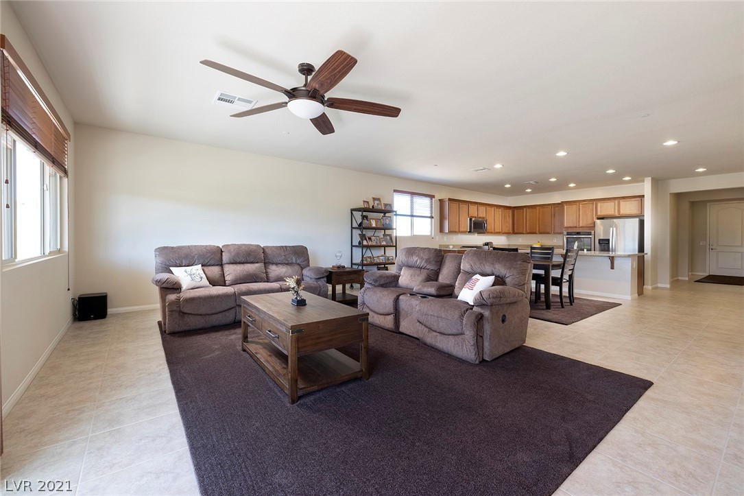 353 Via San Remo Circle Henderson, NV 89011 - Photo 11 of 48