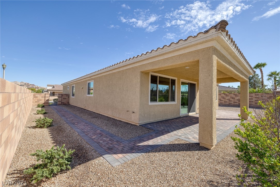 353 Via San Remo Circle Henderson, NV 89011 - Photo 24 of 48