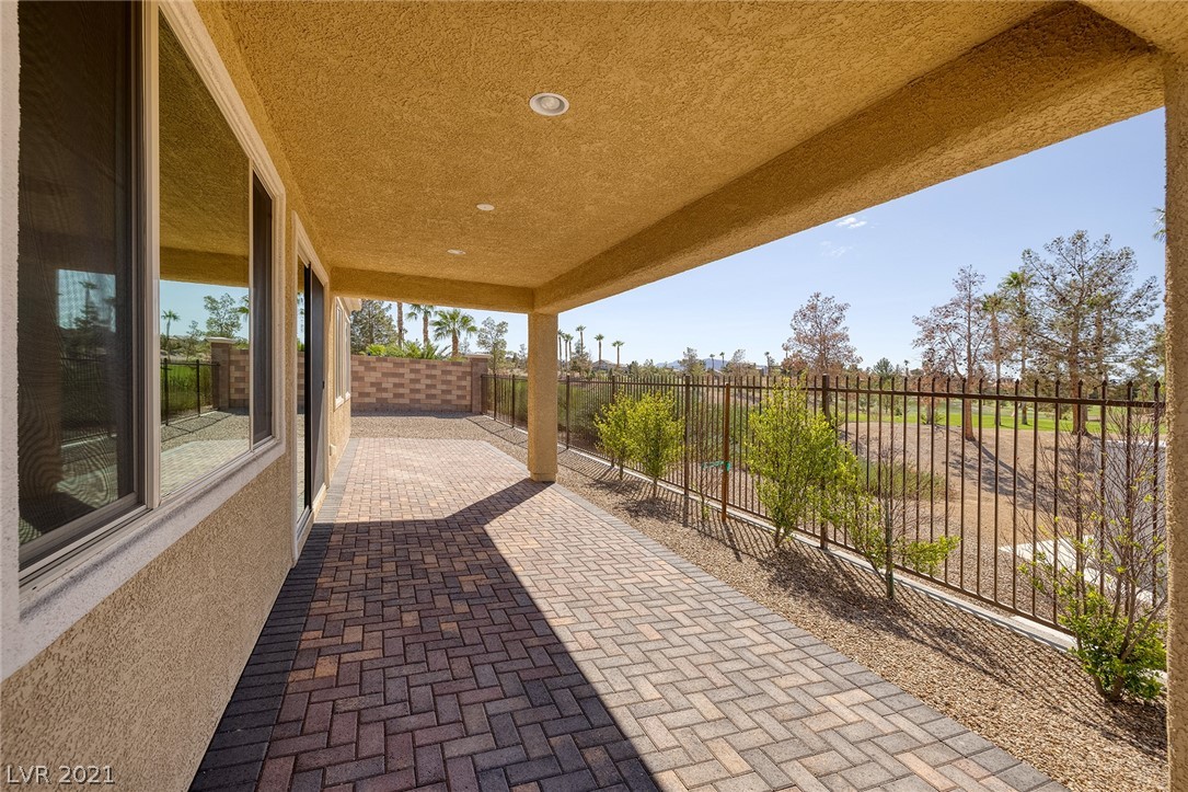 353 Via San Remo Circle Henderson, NV 89011 - Photo 26 of 48