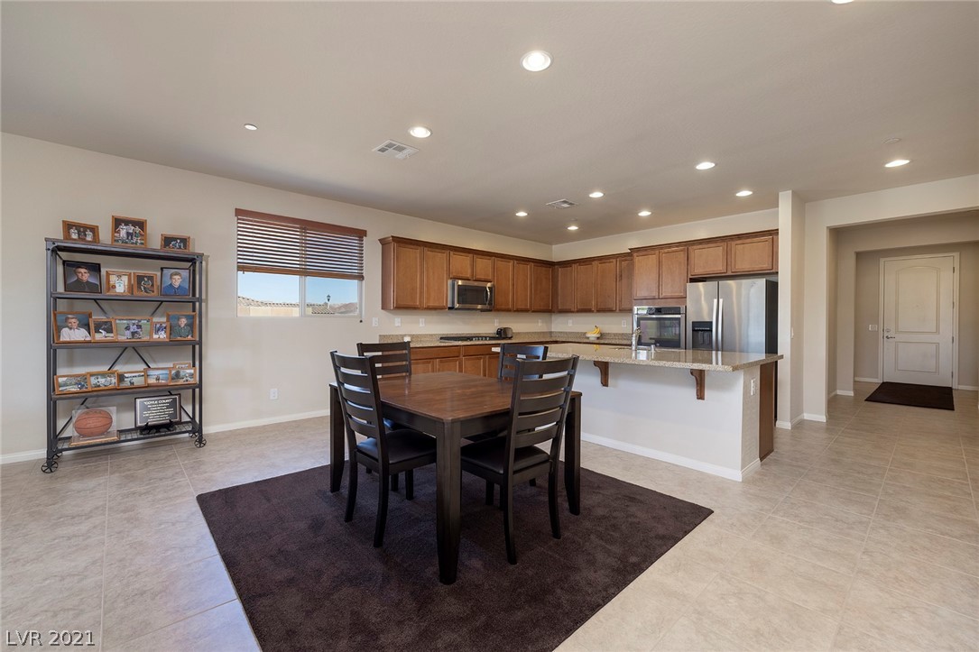 353 Via San Remo Circle Henderson, NV 89011 - Photo 7 of 48