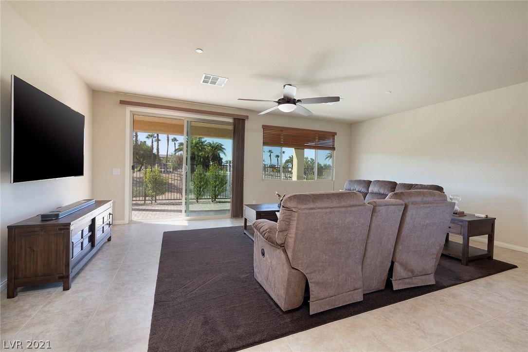 353 Via San Remo Circle Henderson, NV 89011 - Photo 10 of 48