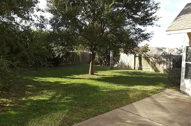 $2,400 | 3911 Lady Atwell Court, Missouri City, TX 77459