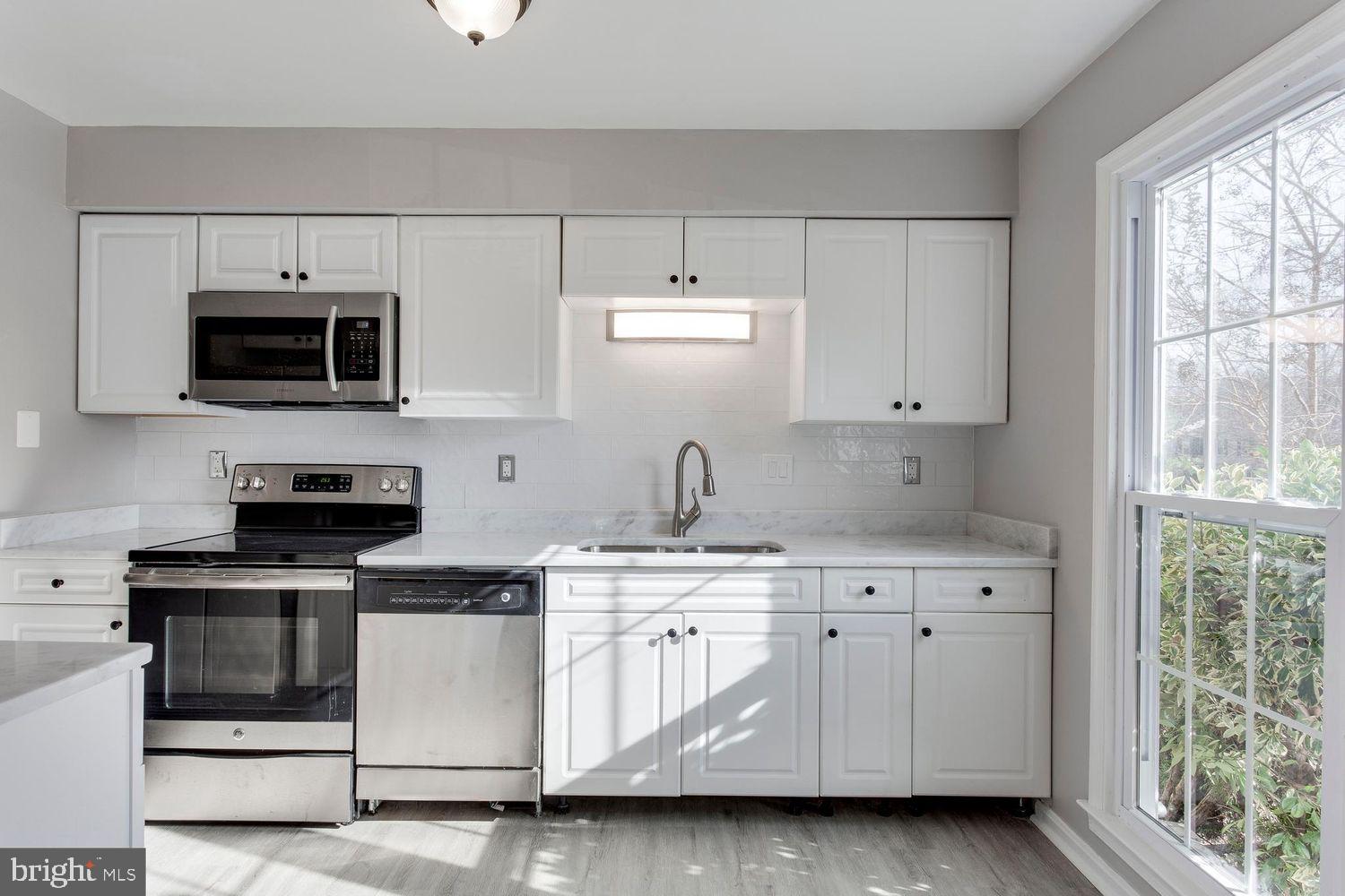 304 Crescendo Way Silver Spring, MD 20901 - Photo 12 of 30