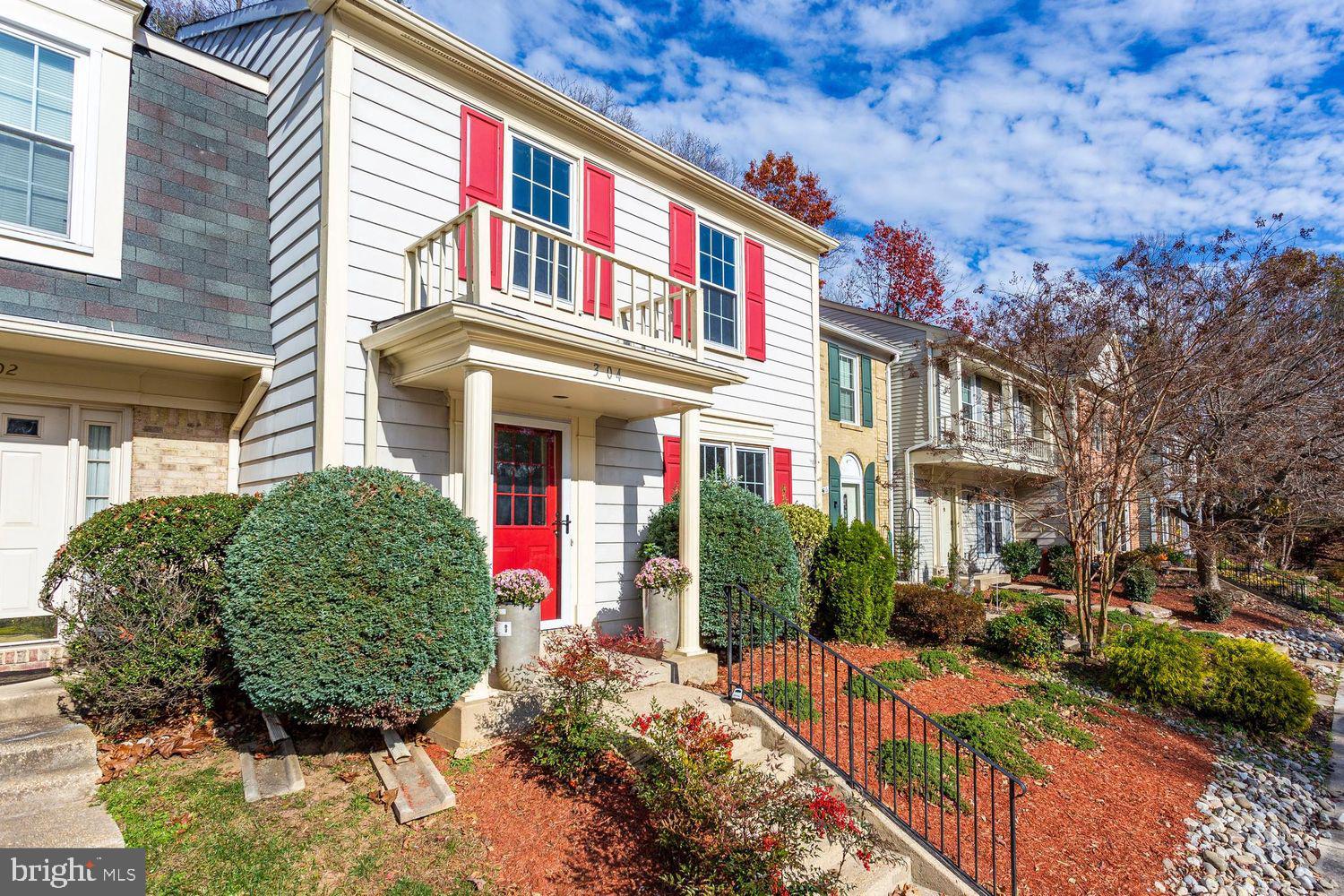 304 Crescendo Way Silver Spring, MD 20901 - Photo 2 of 30