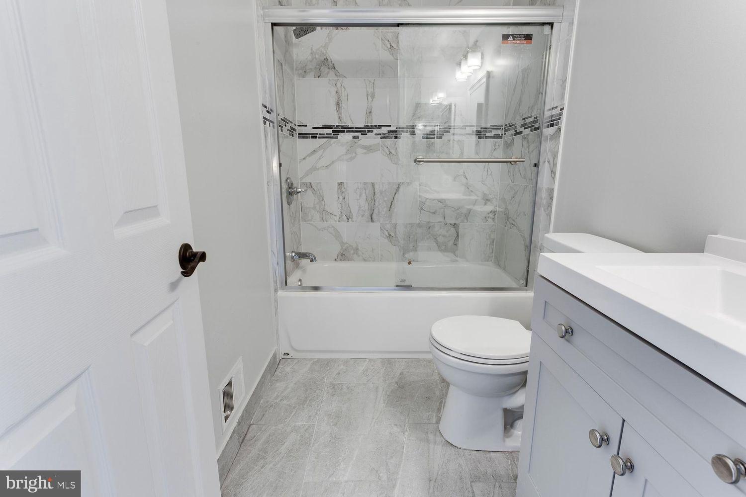 304 Crescendo Way Silver Spring, MD 20901 - Photo 23 of 30