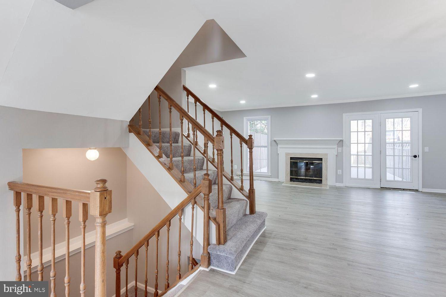 304 Crescendo Way Silver Spring, MD 20901 - Photo 7 of 30