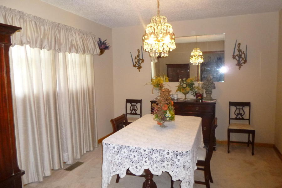 1329 Headrick Road Ringgold, GA 30736 - Photo 14 of 27 dining
