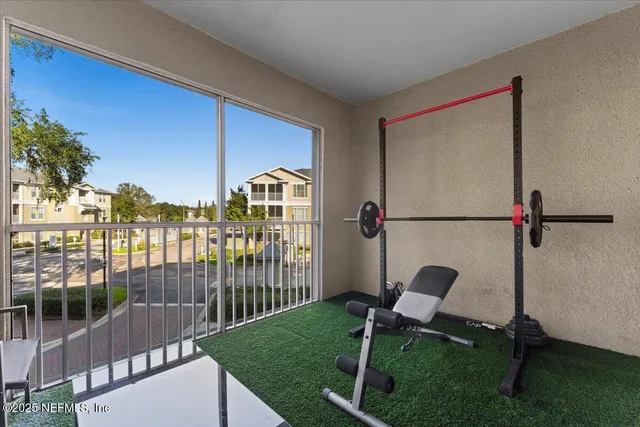 $180,000 | 8290 Gate Parkway, Unit 123, Jacksonville, FL 32216