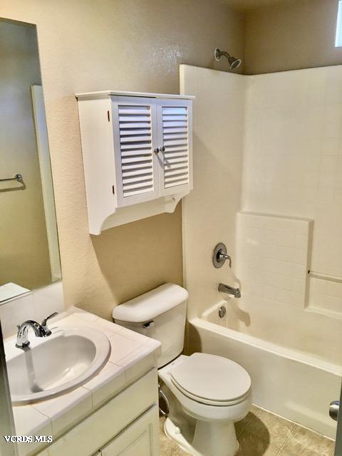 3134 North Ventura Road Oxnard, CA 93036 - Photo 12 of 17 Bathroom 1