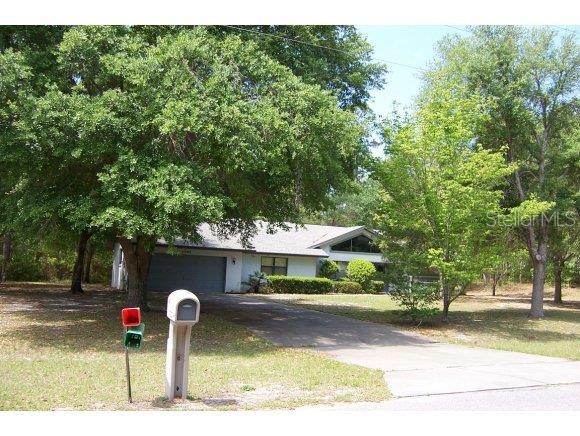 8900 Southwest 217th Court Road Dunnellon, FL 34431 - Photo 1 of 1 Primary Photo