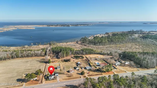 $445,000 | 3305 Caratoke Highway, Currituck, NC 27929