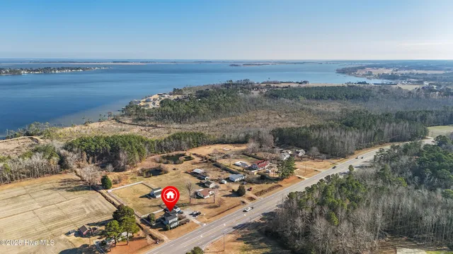$445,000 | 3305 Caratoke Highway, Currituck, NC 27929