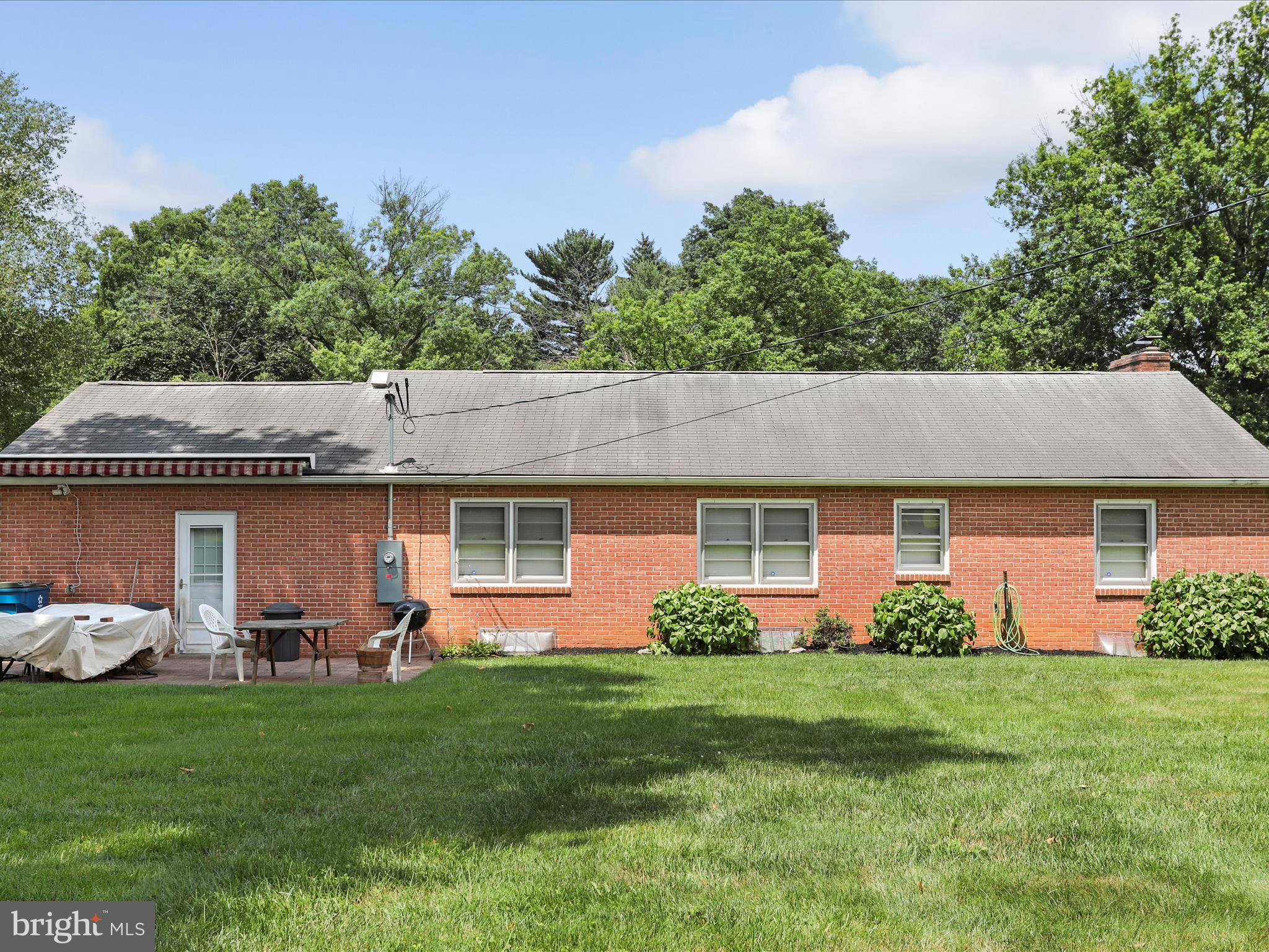 13343 Keener Road Hagerstown, MD 21742 - Photo 41 of 56 a front view of house with yard and green space