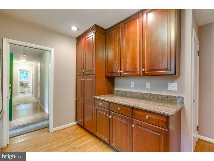 6 Signal Hill Road Cherry Hill, NJ 08003 - Photo 4 of 25 Gallery Image 4