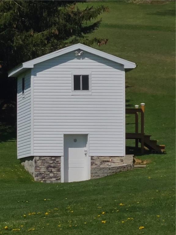 215-217 Pineslope Road Acme, PA 15610 - Photo 19 of 25 Gallery Image 19