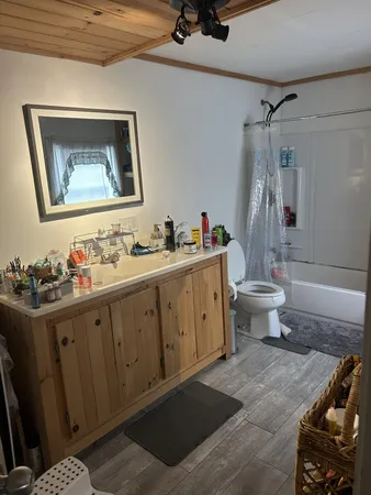 $319,000 | 949 Federal Road, Livermore, ME 04253