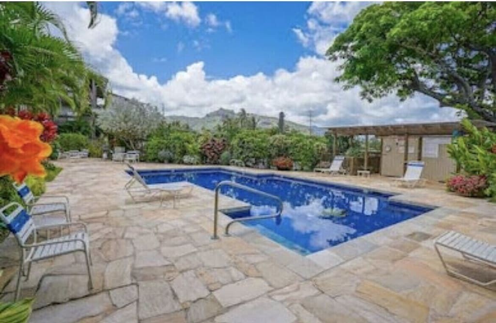 320 Papaloa Road, Unit 302 Kapaa, HI 96746 - Photo 16 of 16 a view of a terrace with sitting area