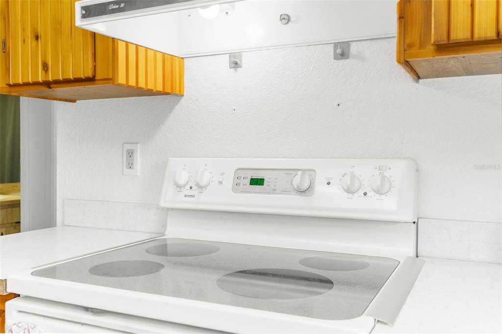 22249 Powell Road Brooksville, FL 34601 - Photo 16 of 43 a bathroom with a sink and a bathtub