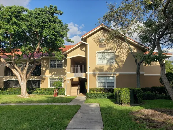 $2,500 | 231 Southwest 116th Avenue, Unit 19105, Pembroke Pines, FL 33025