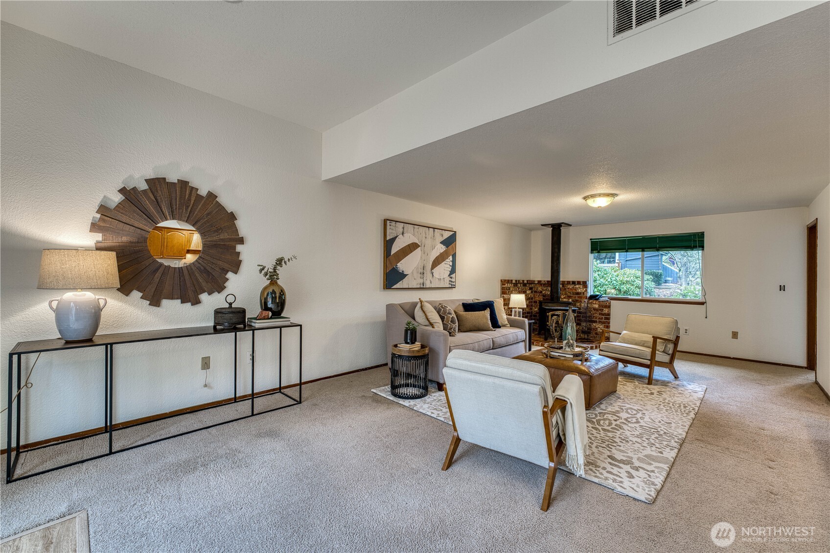 23823 90th Place West Edmonds, WA 98026 - Photo 12 of 40 a living room with furniture