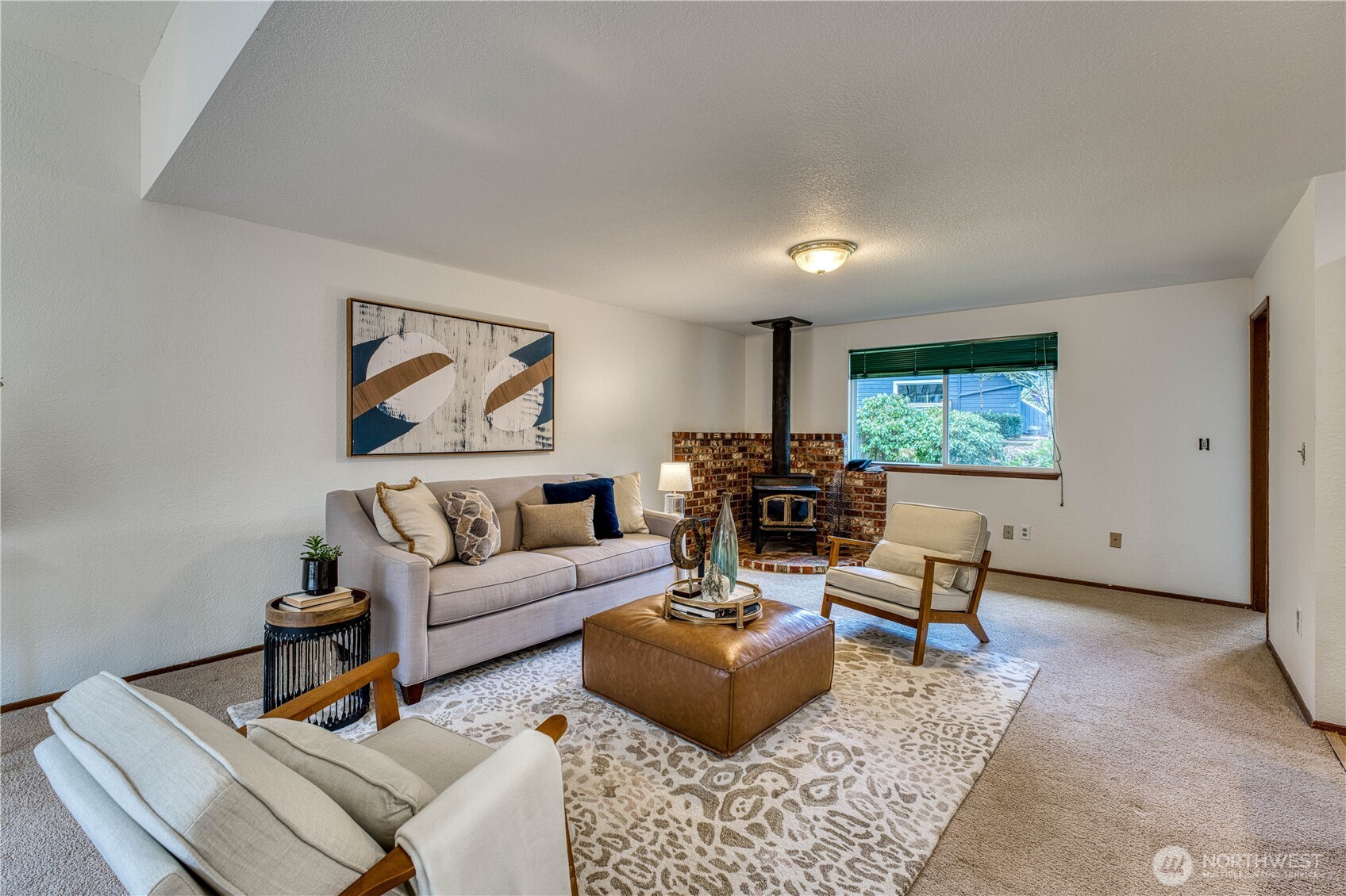 23823 90th Place West Edmonds, WA 98026 - Photo 13 of 40 a living room with furniture and a window