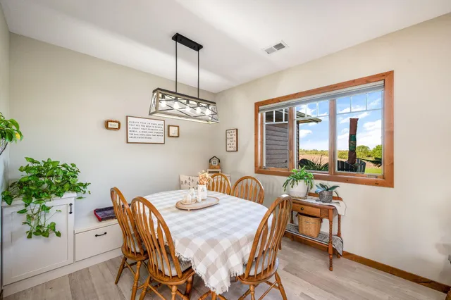 $539,900 | 513 Harrison Street, Welcome, MN 56181