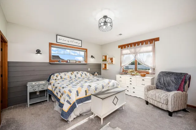 $539,900 | 513 Harrison Street, Welcome, MN 56181