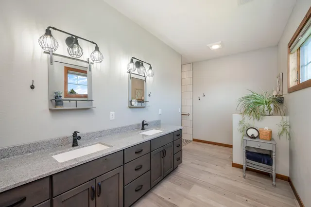 $539,900 | 513 Harrison Street, Welcome, MN 56181