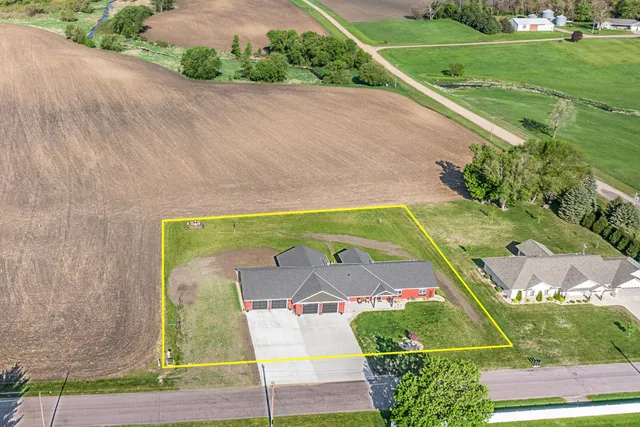 $539,900 | 513 Harrison Street, Welcome, MN 56181