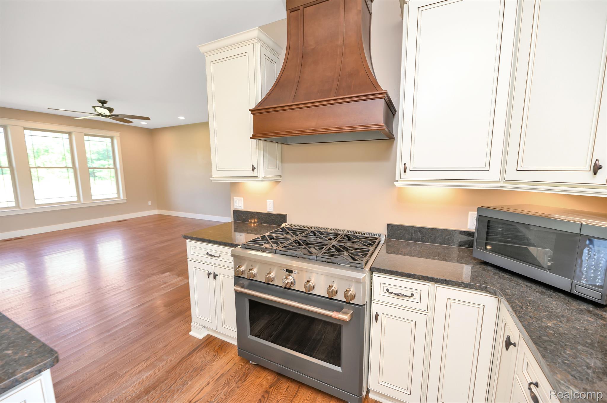 4516 McDowell Road Lapeer, MI 48446 - Photo 15 of 92 The kitchen you dream of