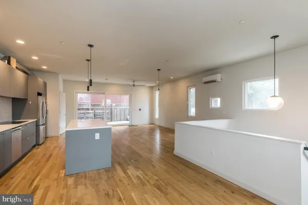 $2,250 | 2328-32 Memphis Street, Unit B2, Philadelphia, PA 19125