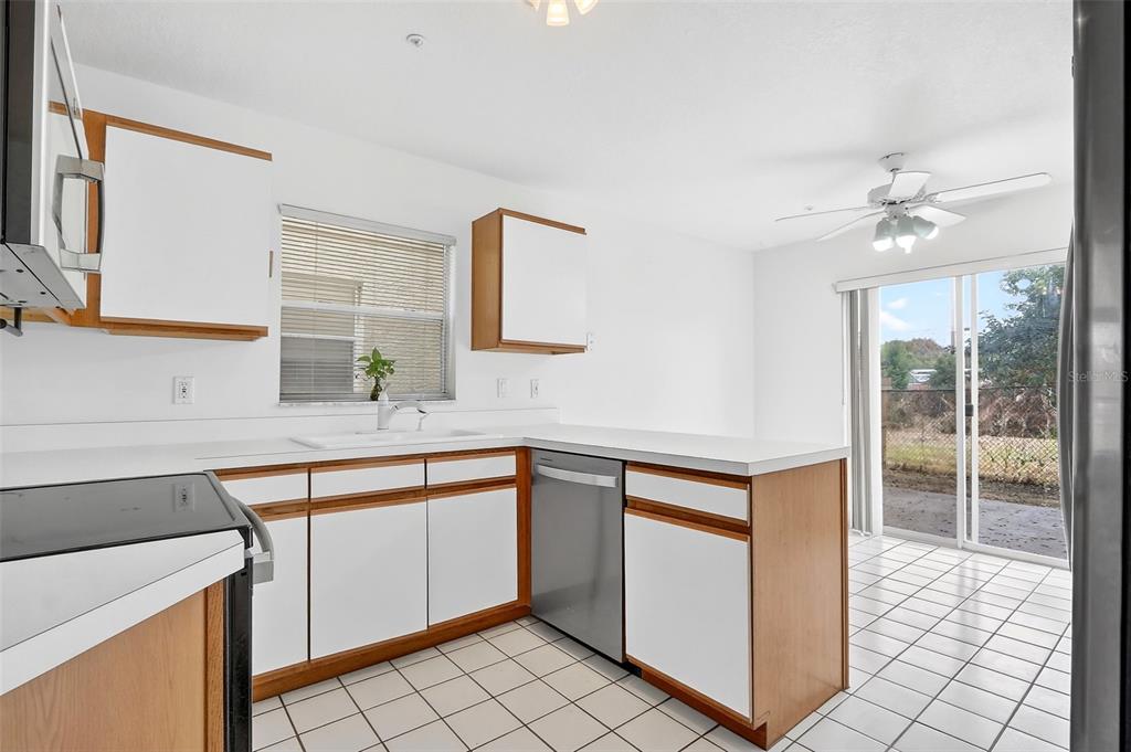 3352 Hamlet Loop Winter Park, FL 32792 - Photo 15 of 63