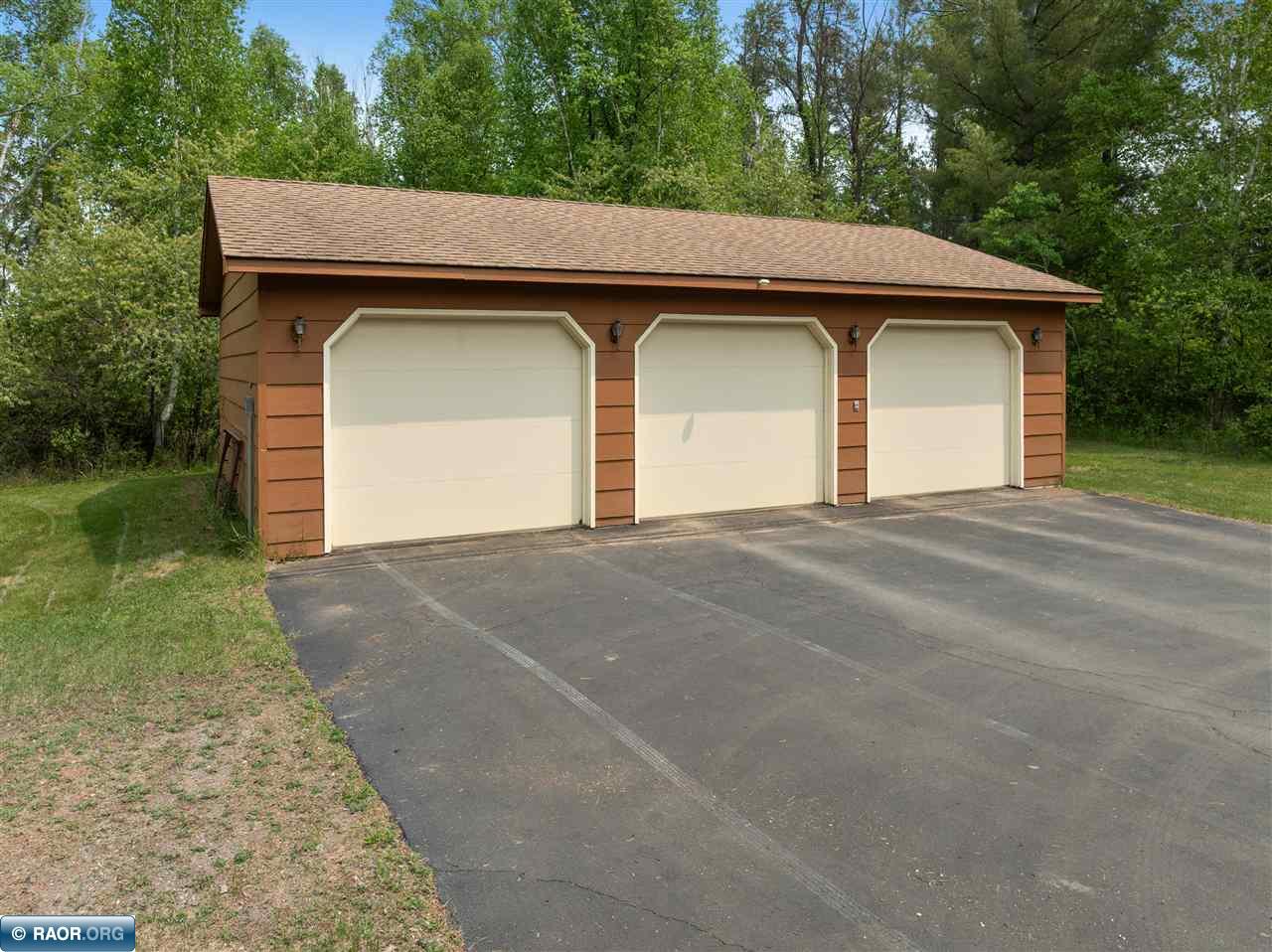 4639 Vermilion Trail Gilbert, MN 55741 - Photo 2 of 48