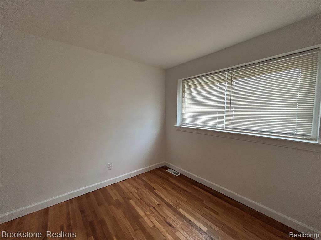 26707 Penn Street Inkster, MI 48141 - Photo 14 of 29