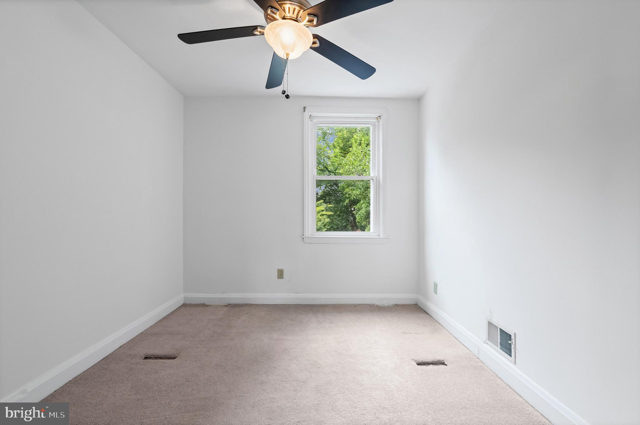 1037 Reverdy Road Baltimore, MD 21212 - Photo 15 of 26 Gallery Image 15