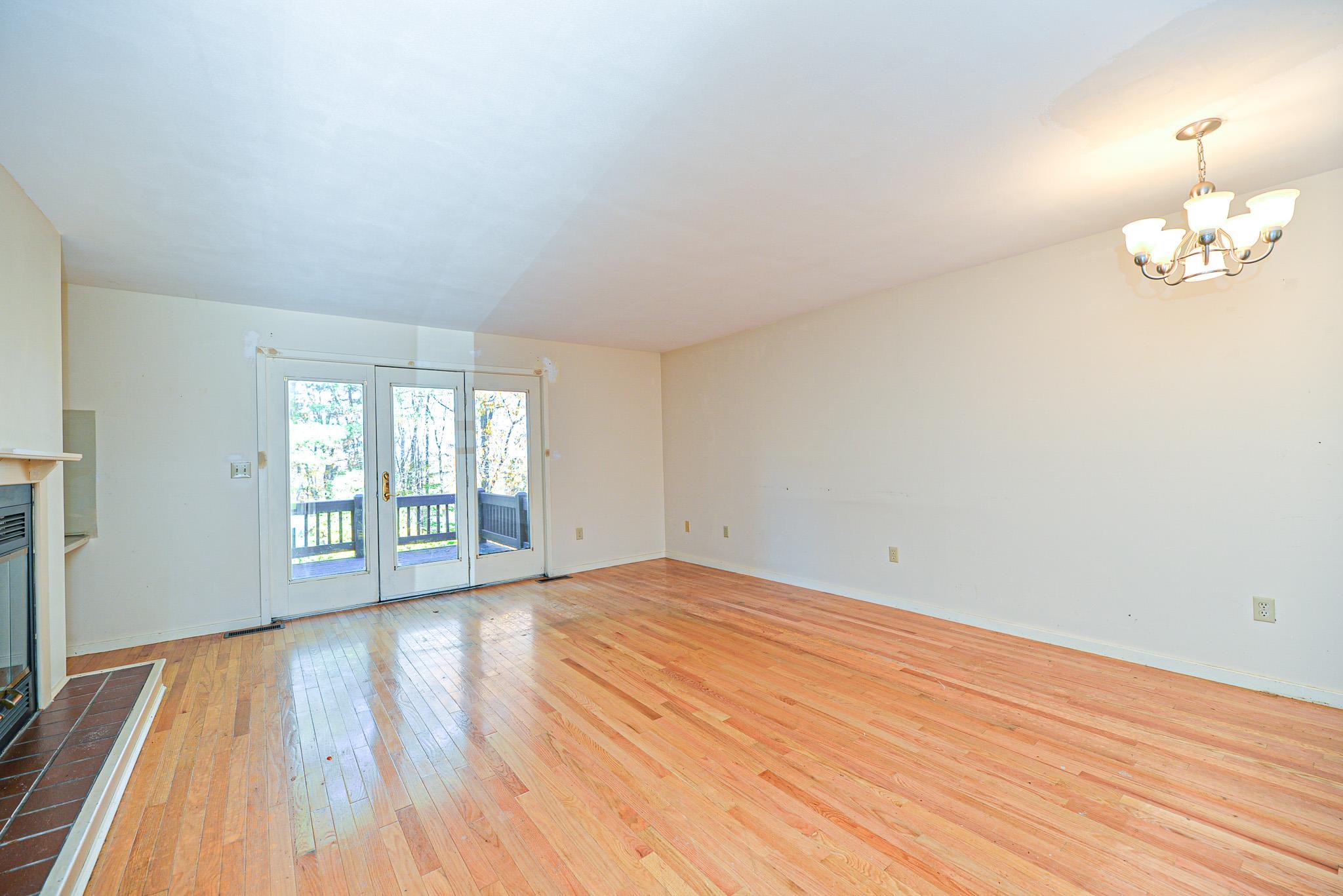16 Thornhill Road, Unit 16 Stratham, NH 03885 - Photo 16 of 30