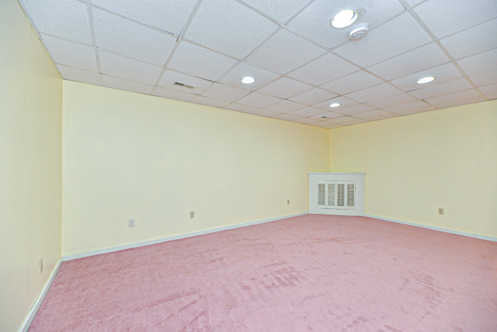 16 Thornhill Road, Unit 16 Stratham, NH 03885 - Photo 25 of 30