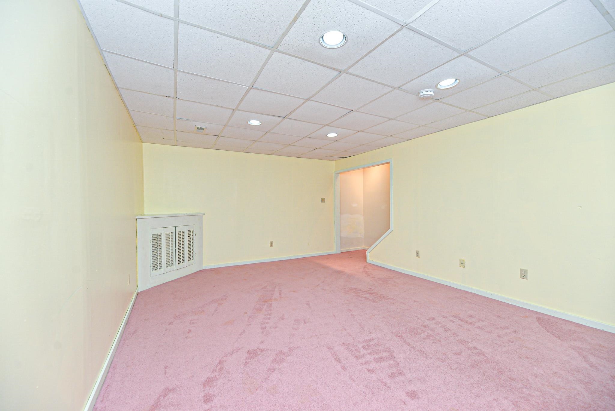 16 Thornhill Road, Unit 16 Stratham, NH 03885 - Photo 27 of 30