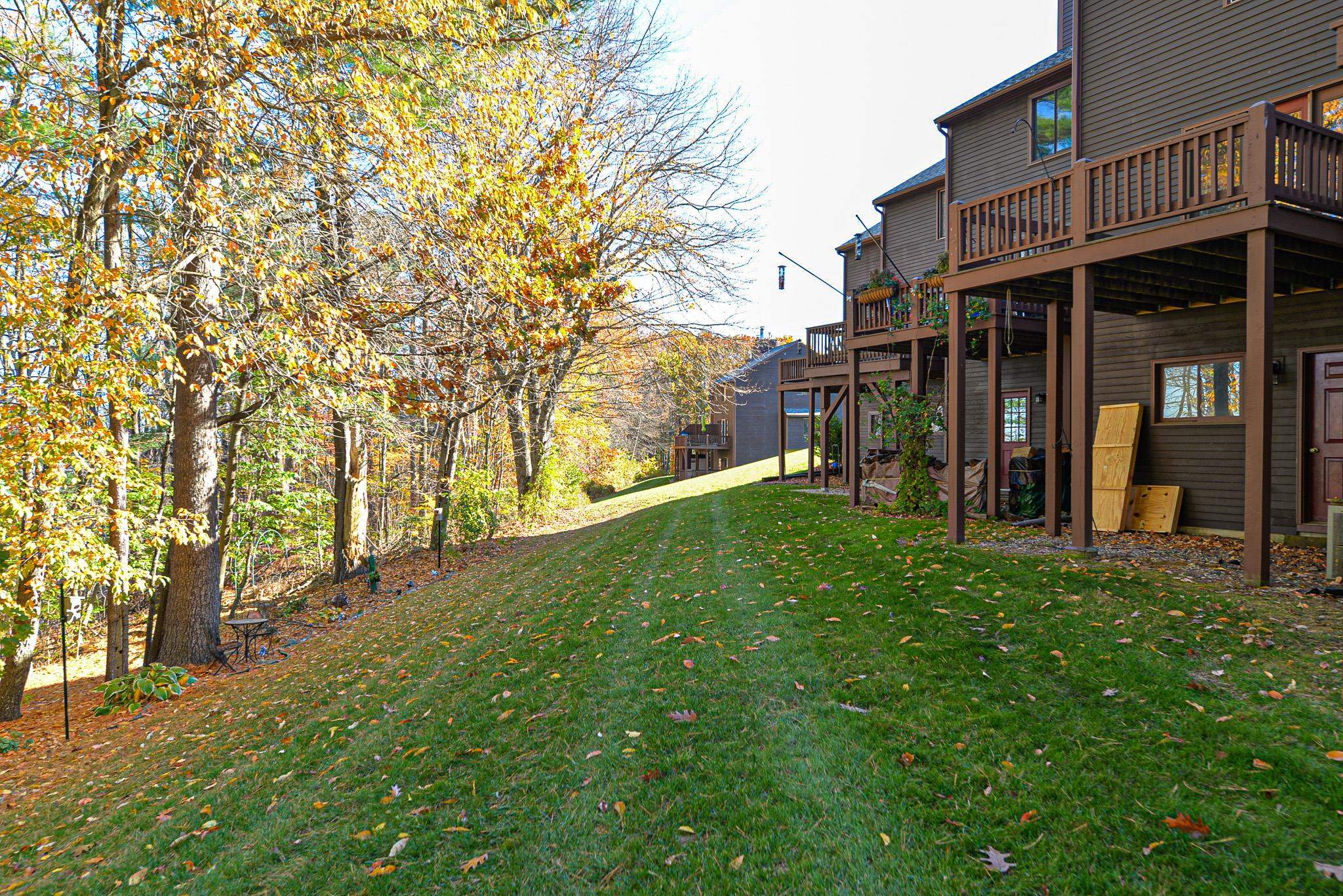 16 Thornhill Road, Unit 16 Stratham, NH 03885 - Photo 7 of 30