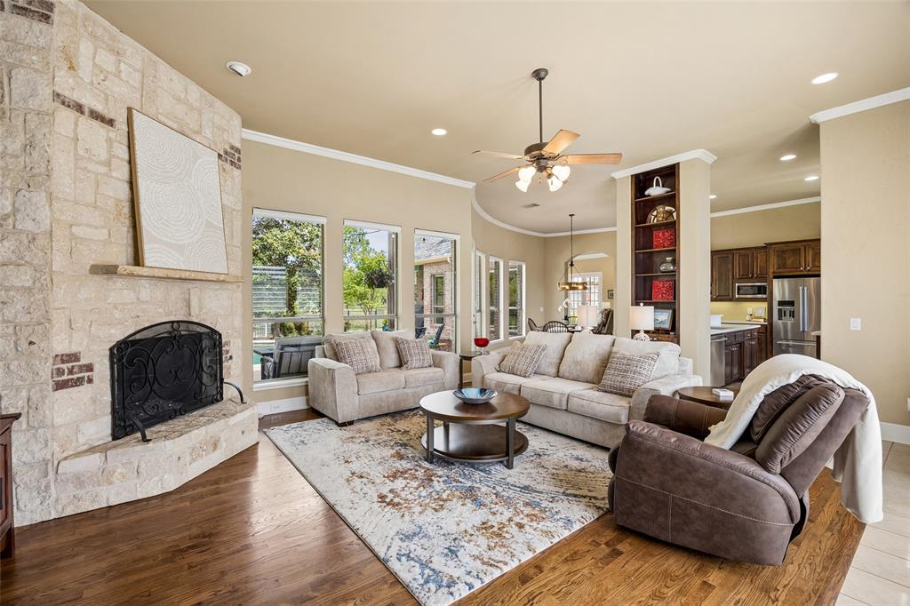 1320 Lakeview Celina, TX 75009 - Photo 14 of 40