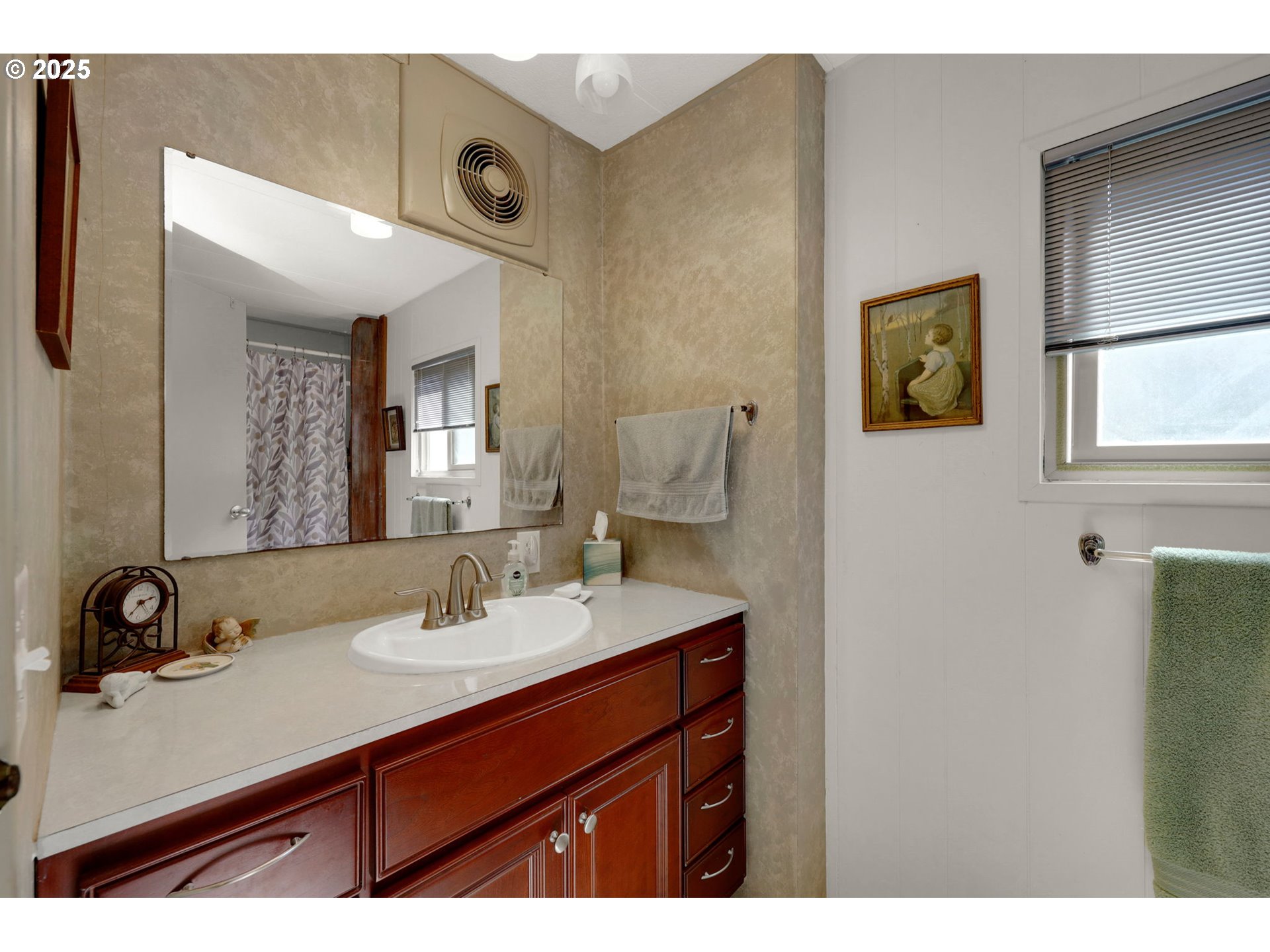 1475 Green Acres Road, Unit 12 Eugene, OR 97408 - Photo 19 of 38 Gallery Image 19
